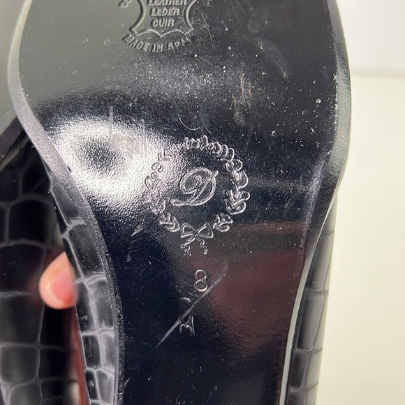 Delman Chunky Heel Leather Pumps Shoes - Picture 9 of 11